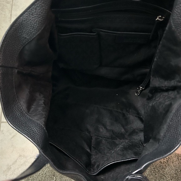 Michael Kors Large Black Purse - Picture 4 of 6